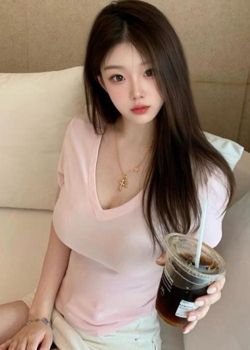 义乌绝对是可以舔的那种妹子