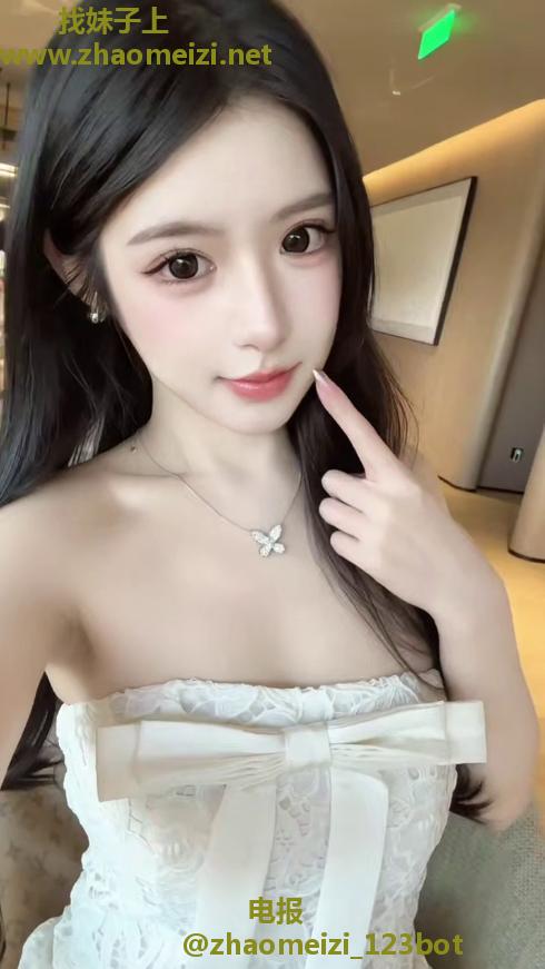 小幺妹性格开朗舔功很爽