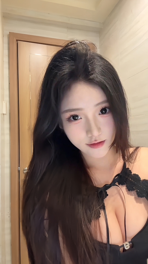 大胸小诺美女水娃体质