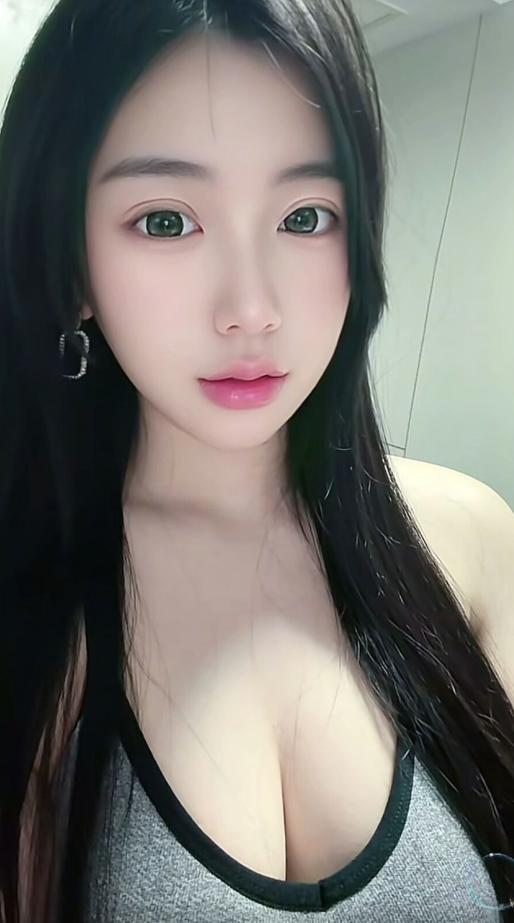 粉嫩女孩体验感就是爽