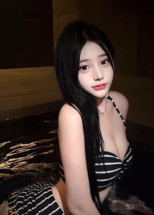 北京真正的未婚小姑娘粉粉的奶头