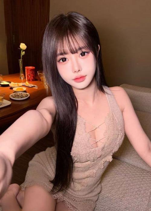 北京脸蛋相当漂亮体味香香的