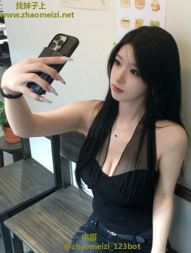 小狐狸一线天淫水直流