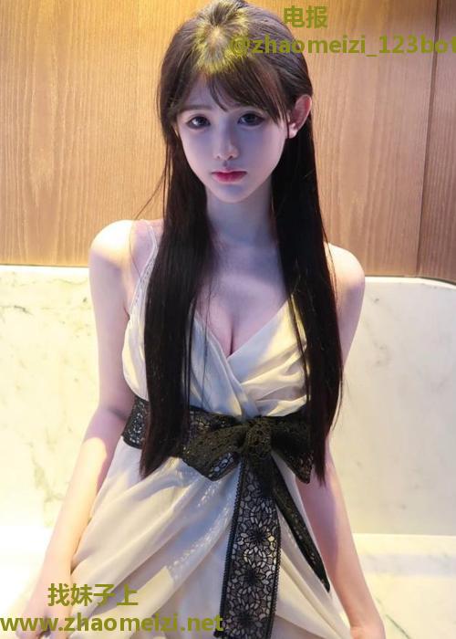 杭州看着就很嫩上下都是粉粉的