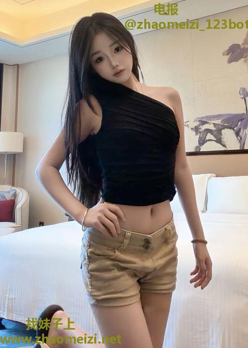 上海奶头非常小打炮真的非常爽