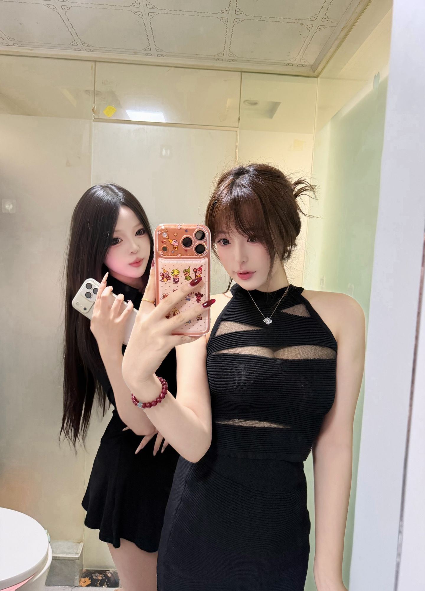 姐妹花秀色可餐双飞给力