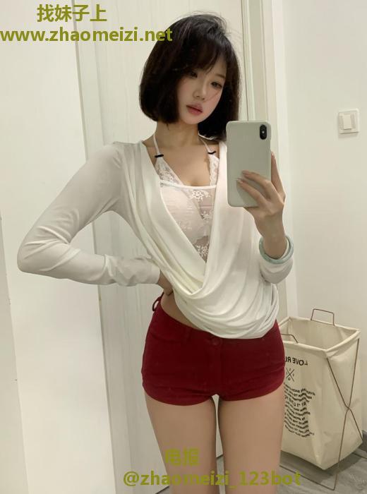 上海颜值不错小逼逼会收缩