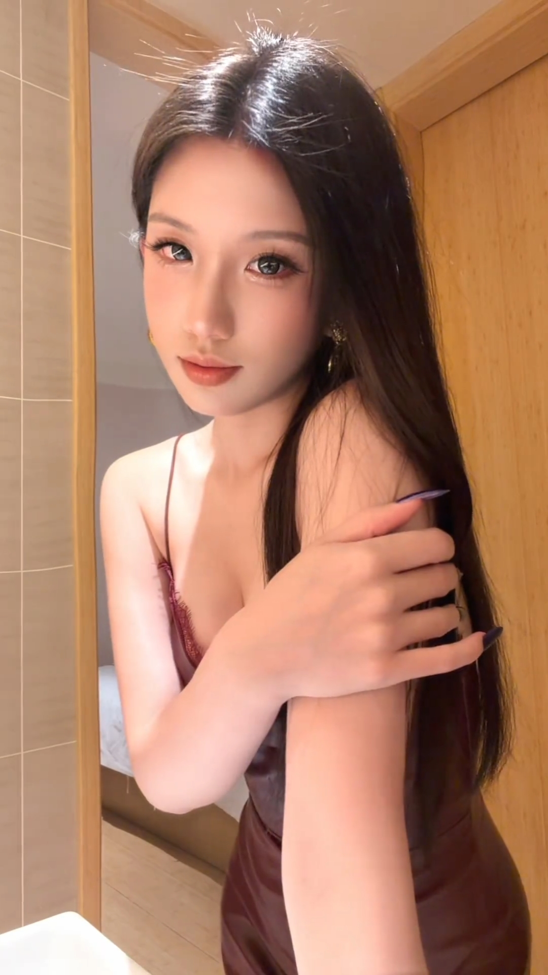 有韵味小女人很会玩诱惑