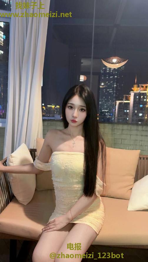 给狼友推荐一位大长腿美人