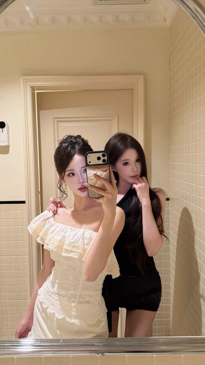 姐妹花长得漂亮有身材