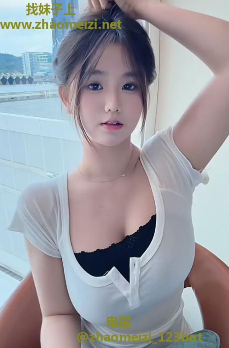 胸大柔软口活跟毒龙特别爽