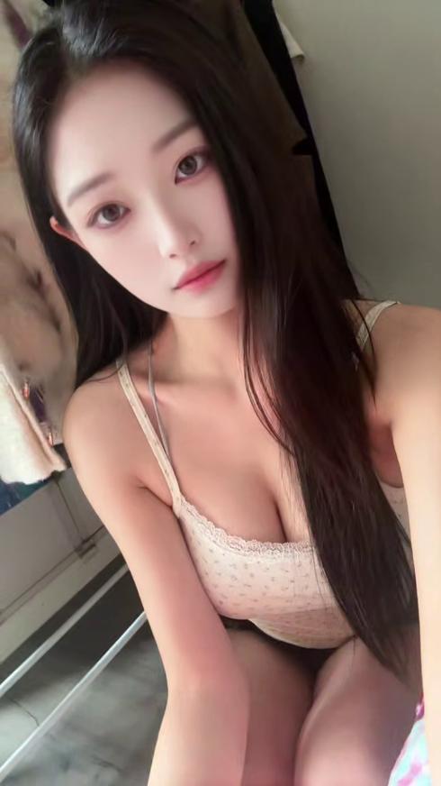 苏州艹了个这靓女直接爽翻天