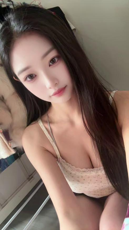 苏州艹了个这靓女直接爽翻天