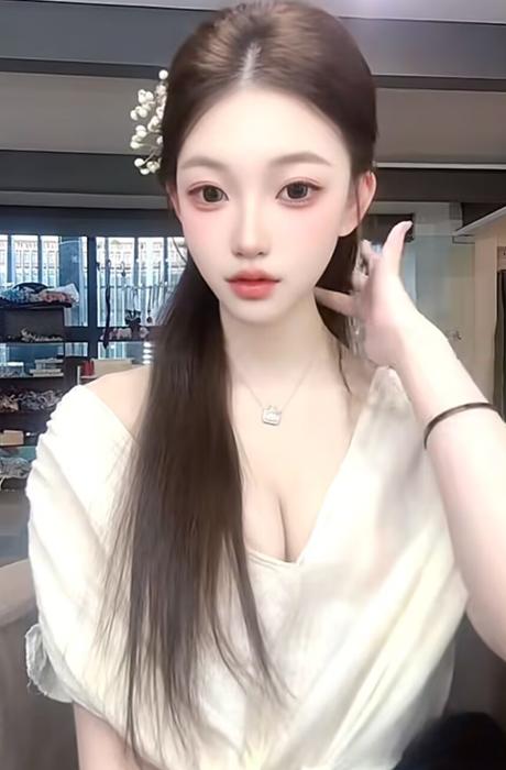 看着就很嫩上下都是粉粉的