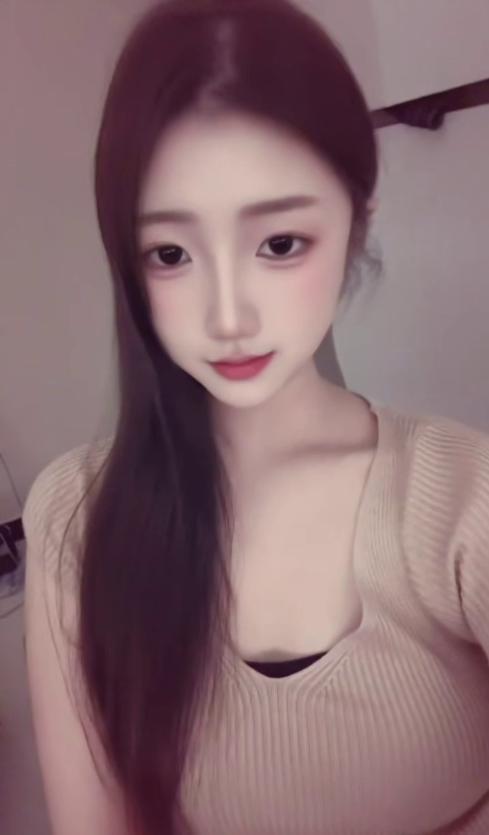嫩货肥美小蝴蝶很诱人
