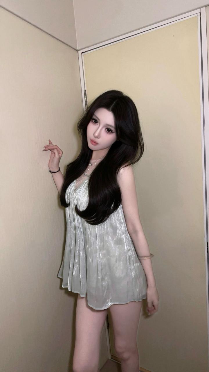 养眼嫩妹妹玩的开