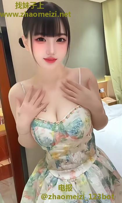 大波妹前戏做的真到位