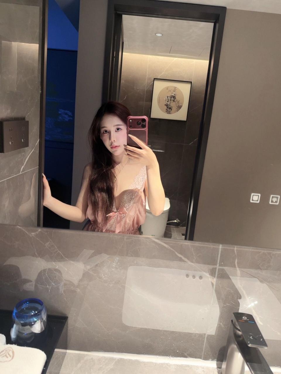 授私课脸蛋到身材我好钟意